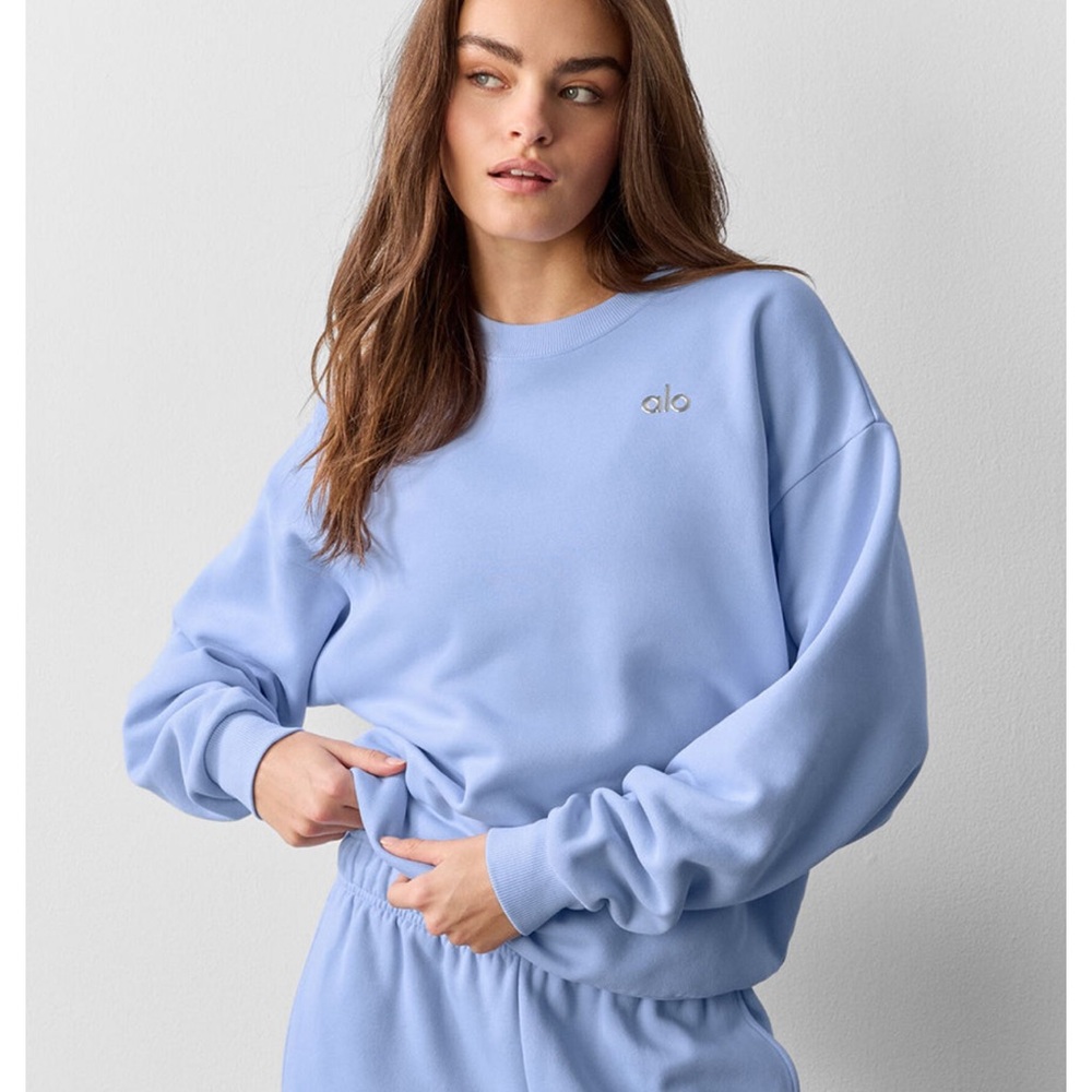 Accolade Crew Neck Pullover - Light Provence Blue